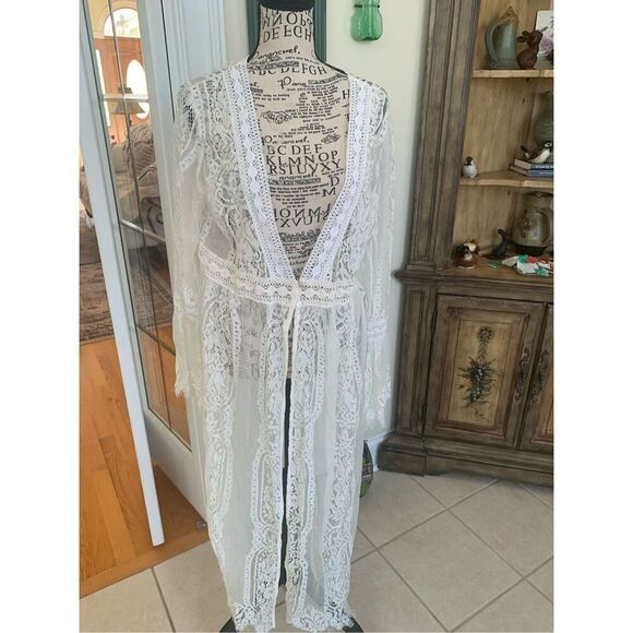 Sheer Lace White Kimono - Picture 1 of 10